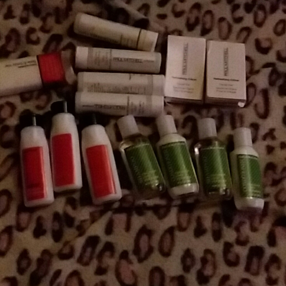 Lot of brand name shampoo and soap. Over 50 pcs